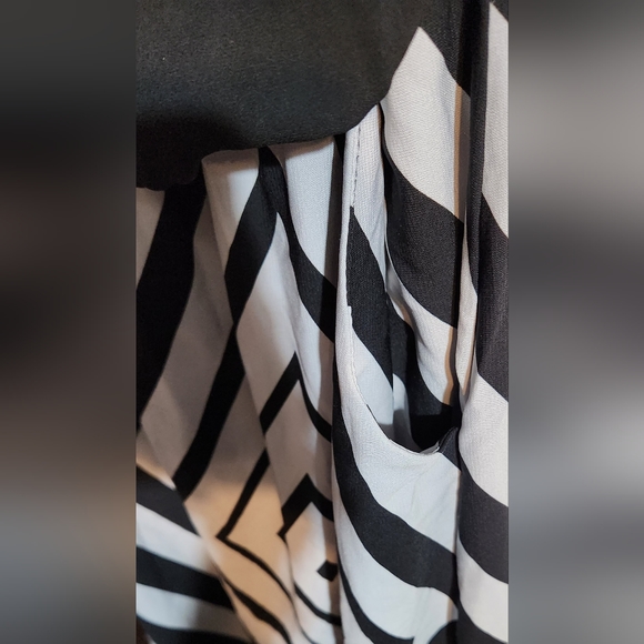 Jun & Min Strapless Maxi Dress - Medium - Picture 2 of 3